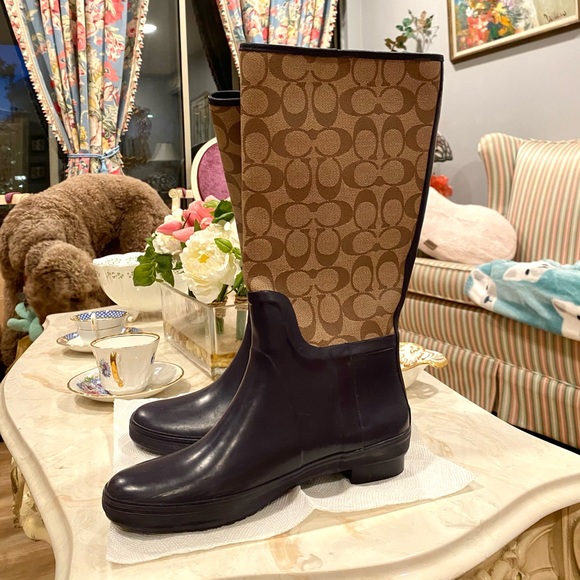 Coach raining boots